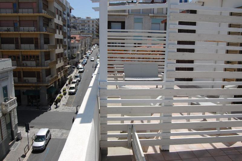 B&B H224 Reggio di Calabria Ngoại thất bức ảnh